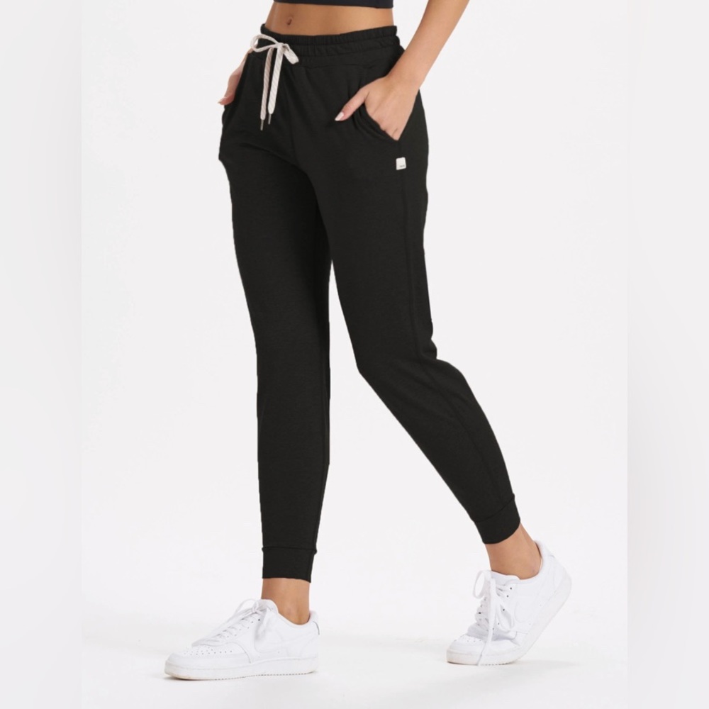 Vuori Black Performance Jogger